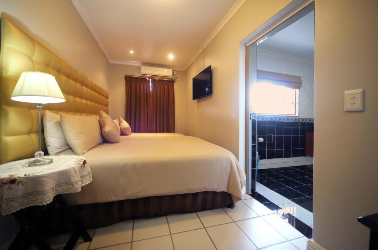 Savoy Lodge Le Cap Extérieur photo