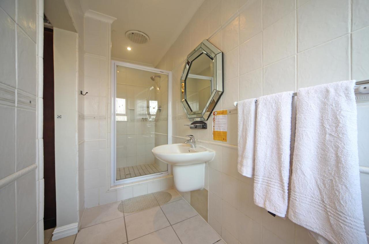 Savoy Lodge Le Cap Extérieur photo
